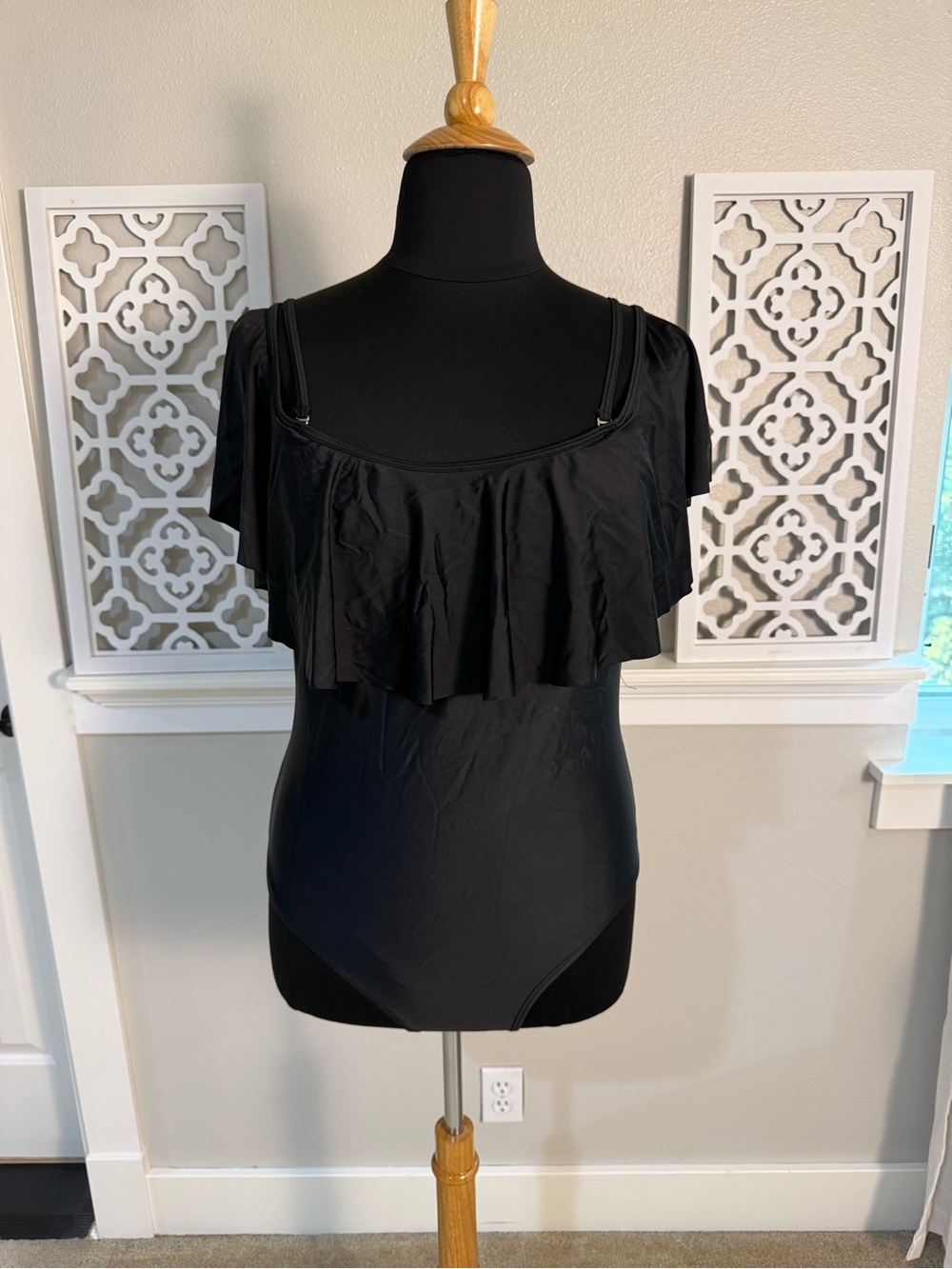Ruffled Off-Shoulder One-piece Swimsuit